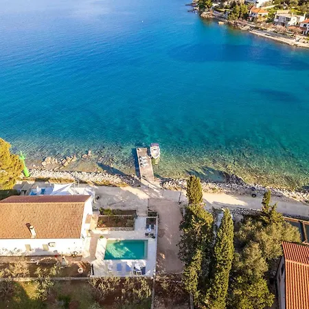 3 Bedroom Pet Friendly In Сasa de vacaciones *