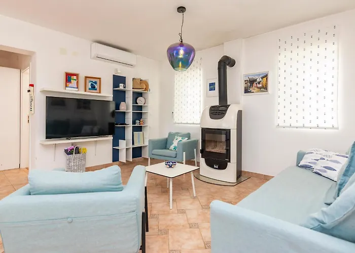 3 Bedroom Pet Friendly In * Žman
