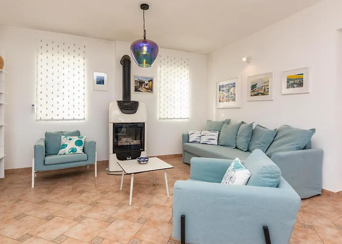 3 Bedroom Pet Friendly In Сasa de vacaciones *