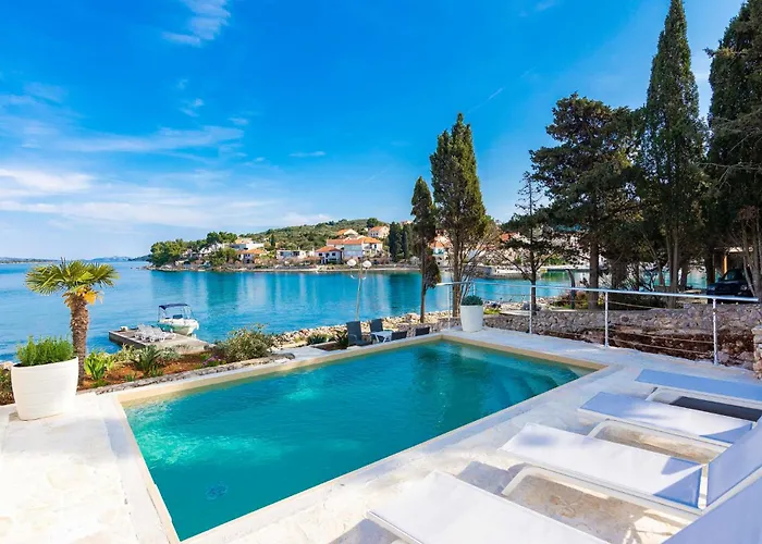 3 Bedroom Pet Friendly In Žman