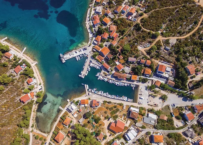 Сasa de vacaciones 3 Bedroom Pet Friendly In *