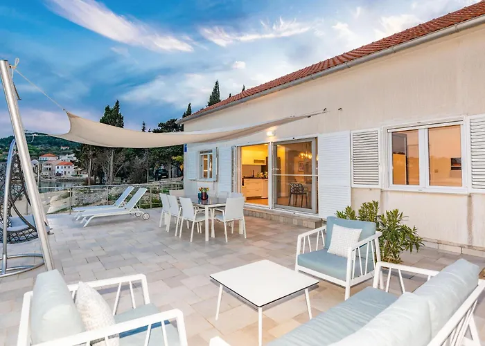 Сasa de vacaciones 3 Bedroom Pet Friendly In Žman